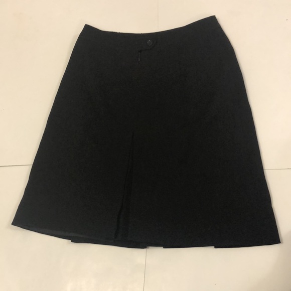 Gerard Darel 36 (4 USA) Skirt Black Wool Pleated Zipper PocketS & Back Closure - Picture 6 of 6